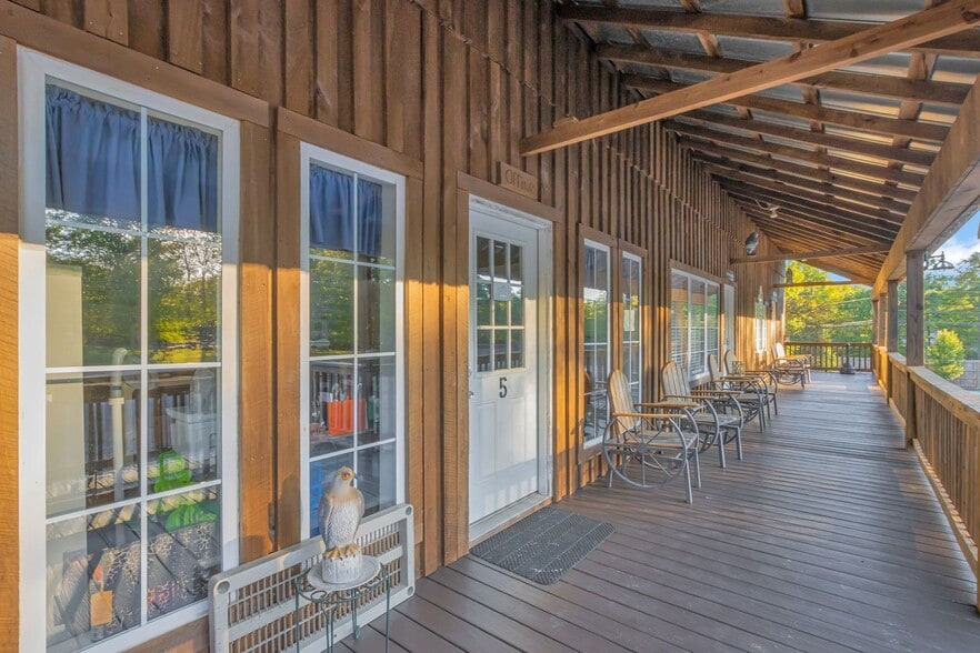 More Photos Of 11845 US 41 St, Monteagle Trailer Camper Park For Sale