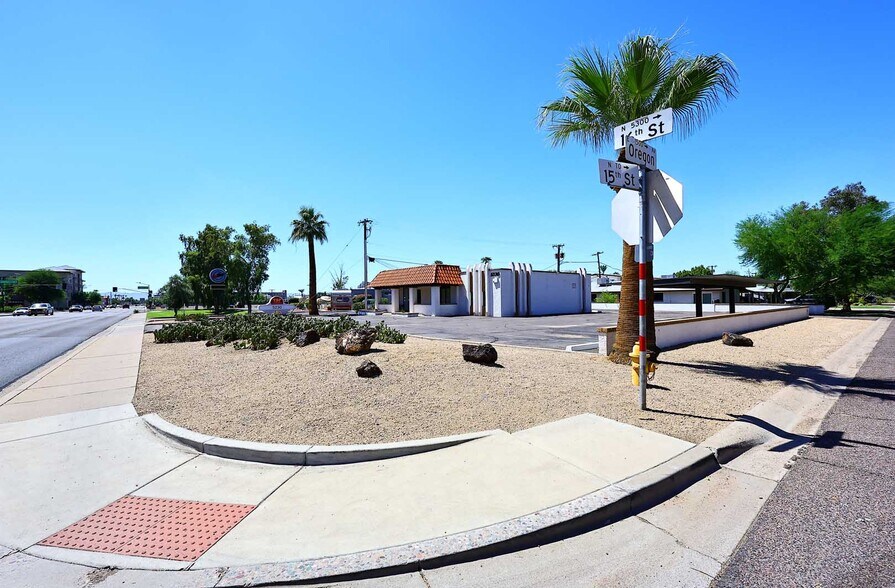 Primary Photo Of 5230 N 16th St, Phoenix Office For Sale