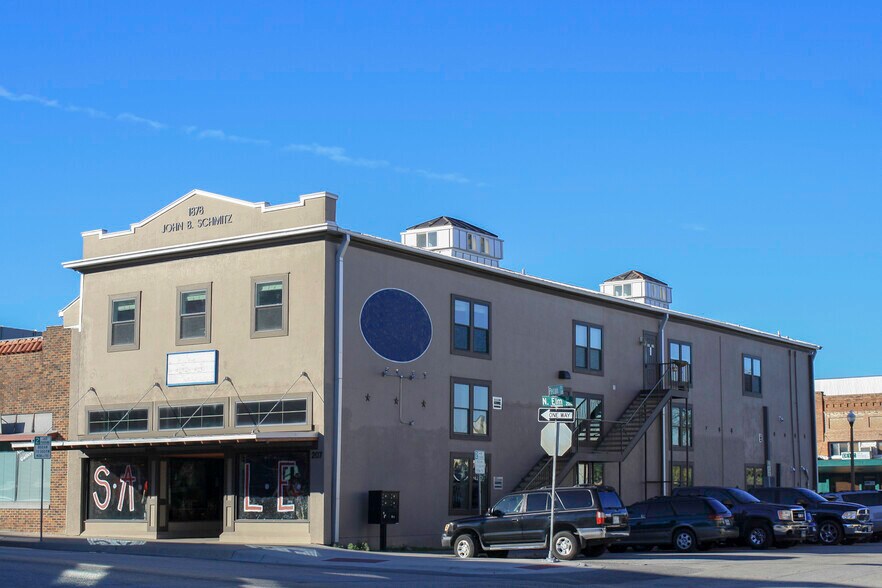 Primary Photo Of 207 N Elm St, Denton Storefront Retail Office For Lease