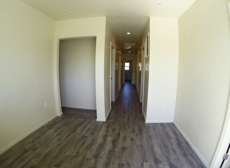 More Photos Of 7364-7366 Melrose Ave, Los Angeles Storefront Retail Office For Lease