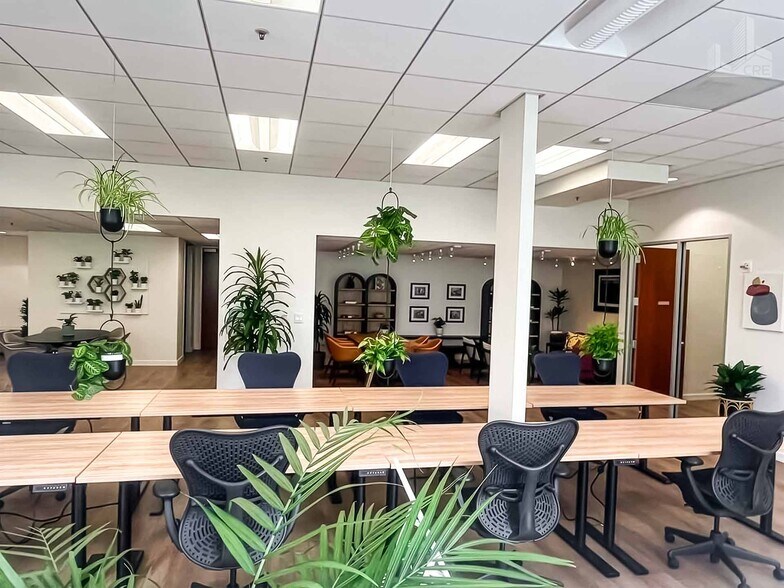 More Photos Of 290 King St, San Francisco Loft Creative Space For Lease
