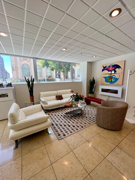 More Photos Of 131 Dean A McGee Ave, Oklahoma City Office Residential For Lease