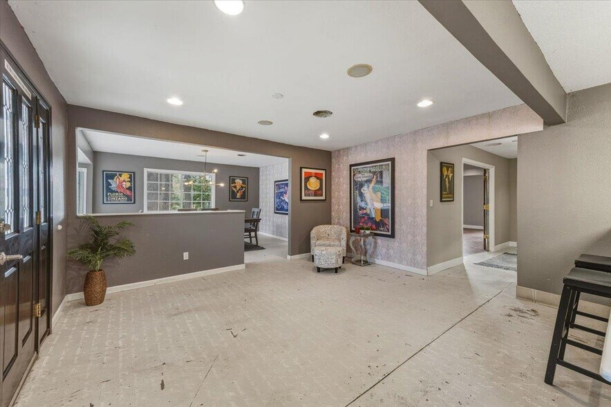 More Photos Of 11859 Tammy Way, Grass Valley Office For Sale