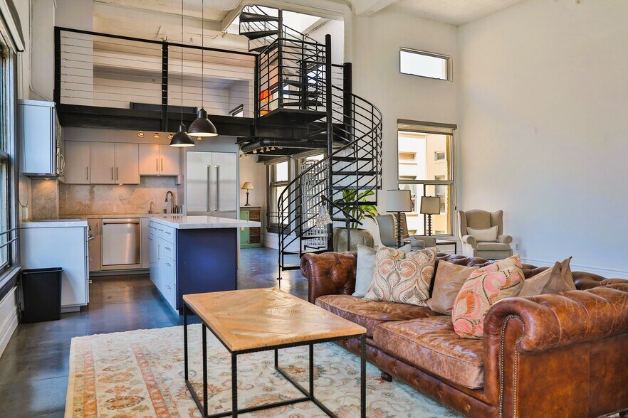 More Photos Of 108 W 2nd St, Los Angeles Apartments For Sale