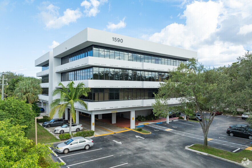 Primary Photo Of 1590 NW 10th Ave, Boca Raton Medical For Sale