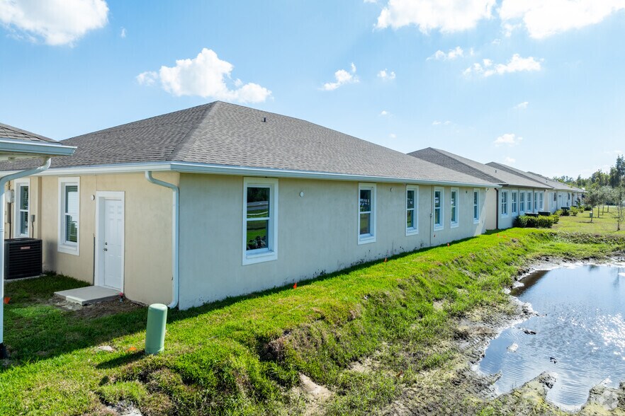 More Photos Of 18713 N Dale Mabry Hwy, Lutz Coworking Space