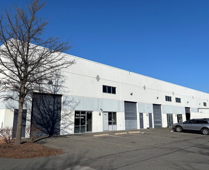 More Photos Of 45945 Trefoil Ln, Sterling Light Manufacturing For Sale