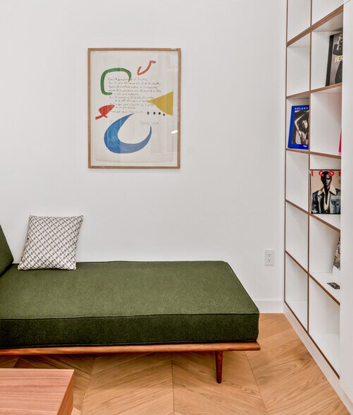 More Photos Of 14 Maiden Ln, New York Apartments For Sale