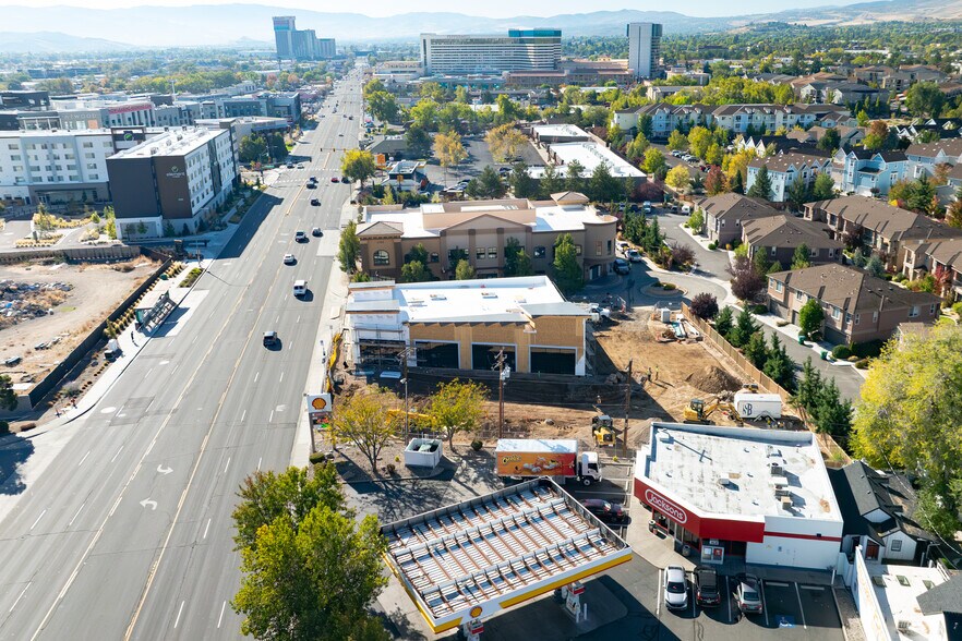 More Photos Of 2027 S Virginia St, Reno Storefront Retail Office For Lease