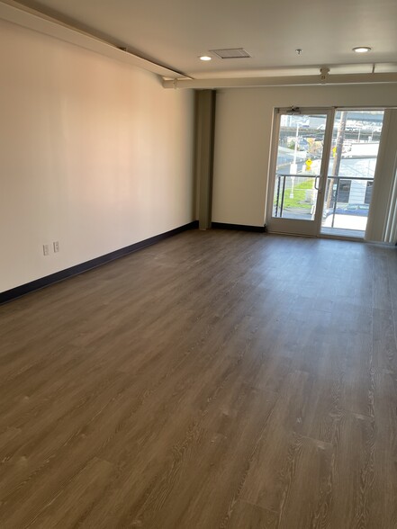 More Photos Of 1430 SE Water Ave, Portland General Retail For Lease