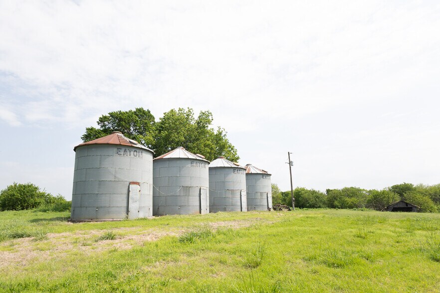 More Photos Of 214 20000 Rd, Cherryvale Land For Sale