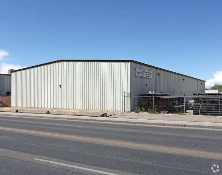 More Photos Of 6825 Zuni St SE, Albuquerque Warehouse For Lease