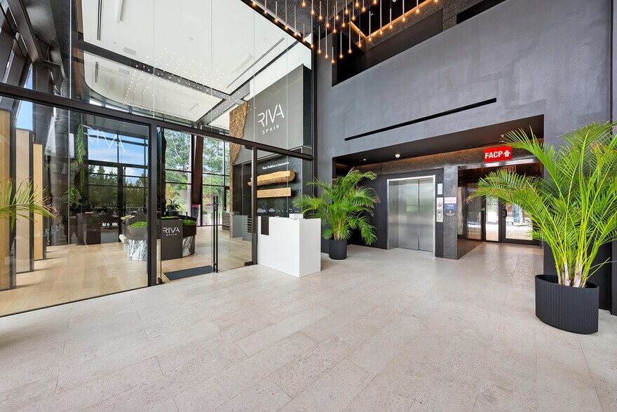 More Photos Of 78 NW 37th St, Miami General Retail For Lease