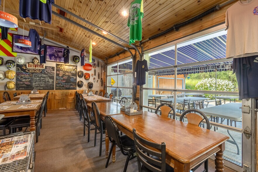 More Photos Of 13524 S Eagle Valley Rd, Tyrone Restaurant For Sale