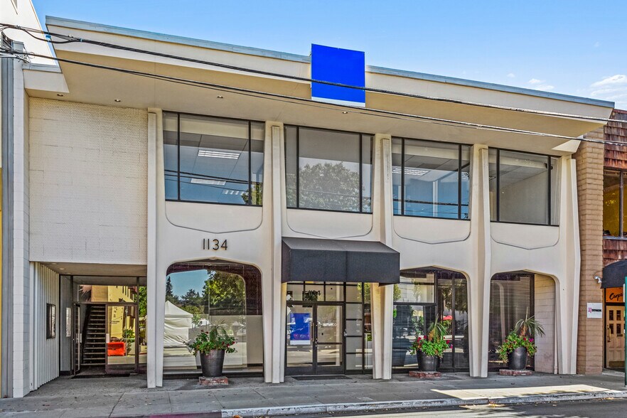 More Photos Of 1134 Crane St, Menlo Park Office For Sale