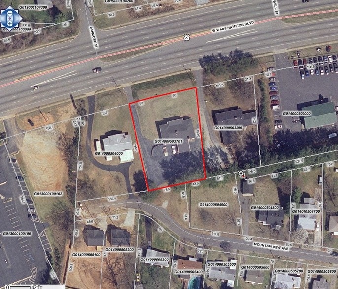 More Photos Of 515 W Wade Hampton Blvd, Greer Office Residential For Lease