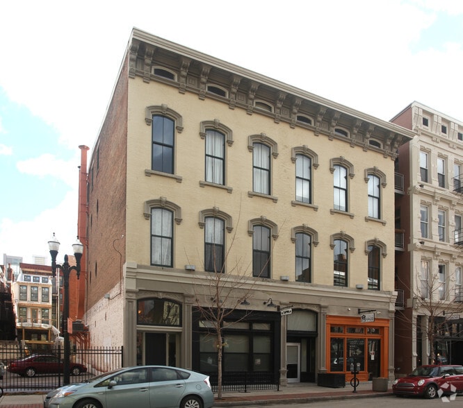 More Photos Of 1218-1220 Vine St, Cincinnati Storefront Retail Residential For Lease