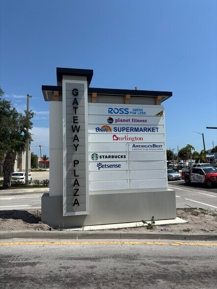 More Photos Of 2009-2111 S US Highway 1, Fort Pierce Unknown For Lease