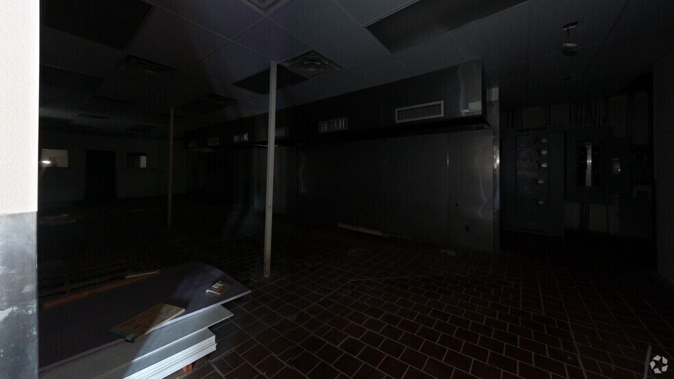 Primary Photo Of 4401-4605 San Mateo Blvd NE, Albuquerque Unknown For Lease