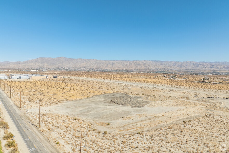 More Photos Of 16786 Little Morongo Rd, Desert Hot Springs Industrial For Lease