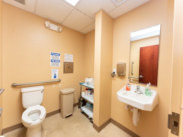 More Photos Of 1051-1103 W Sherman Ave, Vineland Medical For Lease