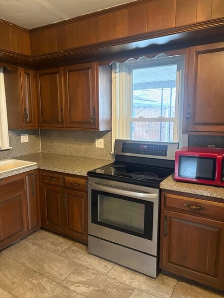 More Photos Of 2630 Lincoln E hwy, Ronks Multifamily For Lease