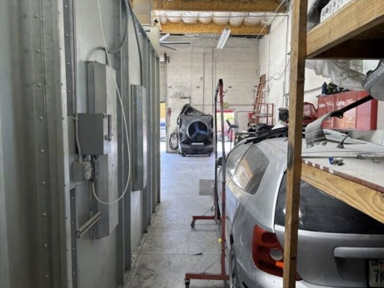 More Photos Of 42604 Aegean St, Indio Warehouse For Sale