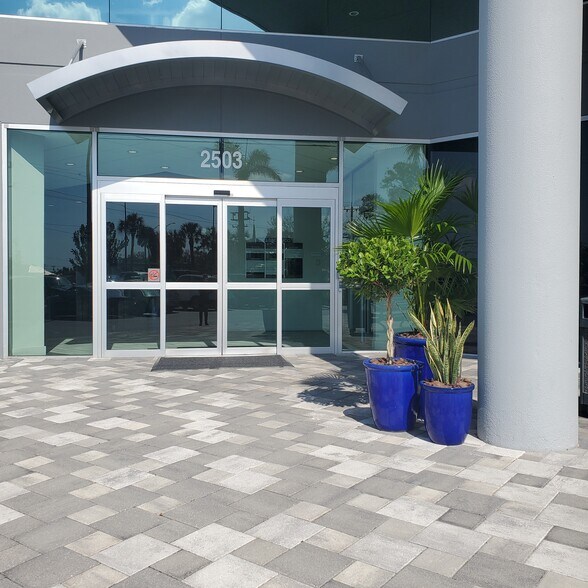 More Photos Of 2503 Del Prado Blvd S, Cape Coral Medical For Lease