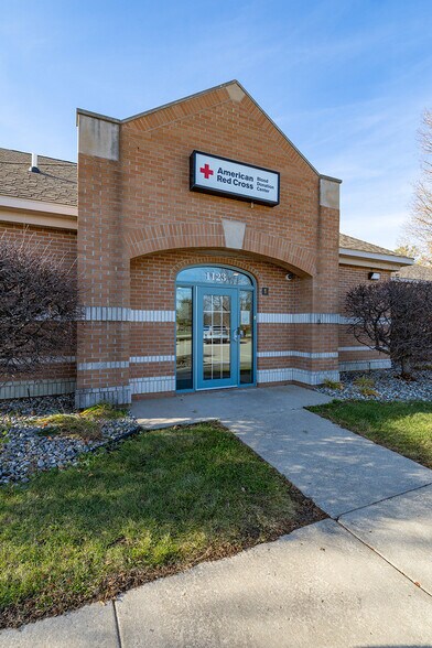 More Photos Of 1123 S Indiana Ave, Goshen Office For Sale