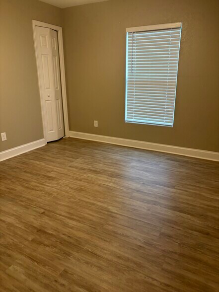 More Photos Of 640-650 E Grapefruit Ave, Lake Alfred Specialty For Sale
