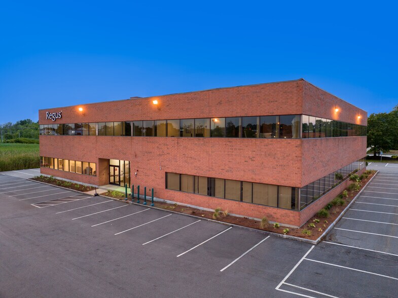 More Photos Of 170 Commerce Way, Portsmouth Office For Lease