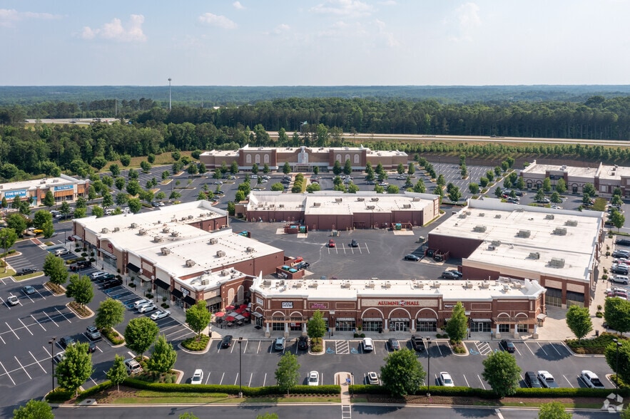 More Photos Of 1791 Oconee Connector Rd, Athens Unknown For Lease