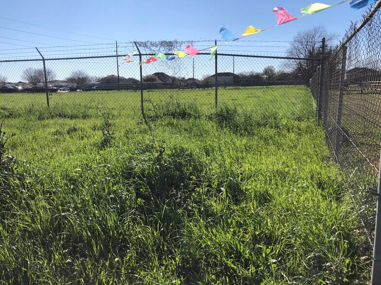 More Photos Of FM 359 @ Del Agua, Richmond Land For Sale