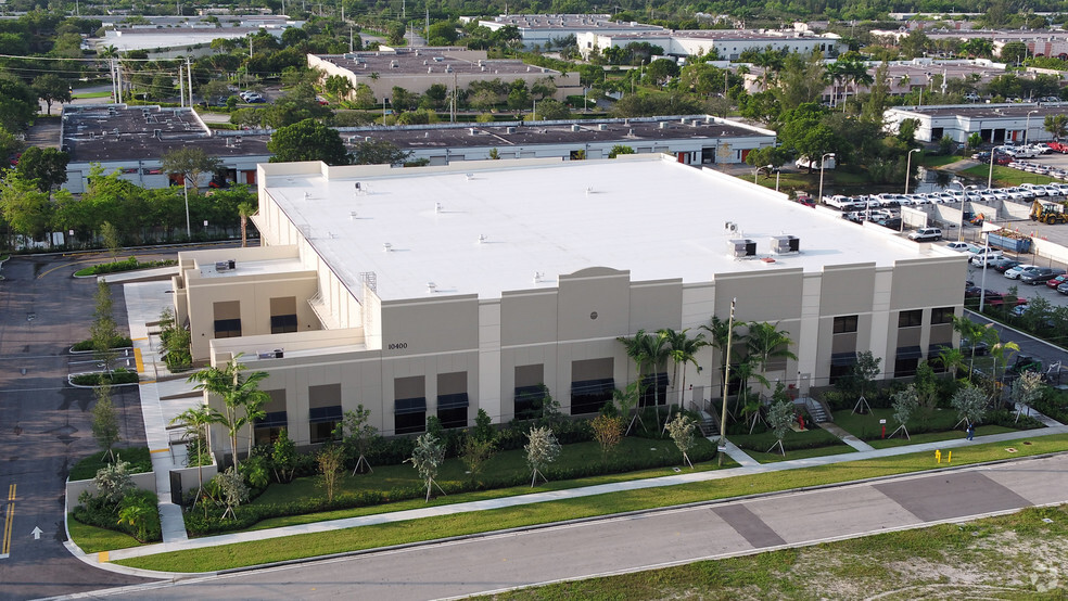 Primary Photo Of 10400 NW 55th St, Sunrise Manufacturing For Lease