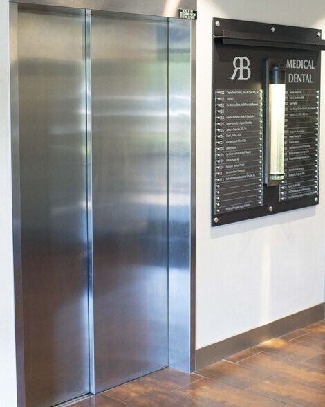 More Photos Of 16766 Bernardo Center Dr, San Diego Medical For Lease