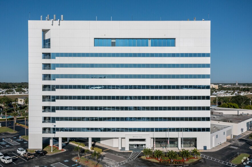 More Photos Of 100 Rialto Pl, Melbourne Office For Lease