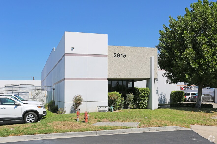 More Photos Of 2915 E Ricker Way, Anaheim Warehouse For Lease