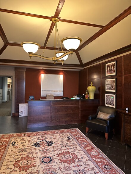 More Photos Of 700 School St, Pawtucket Research And Development For Sale