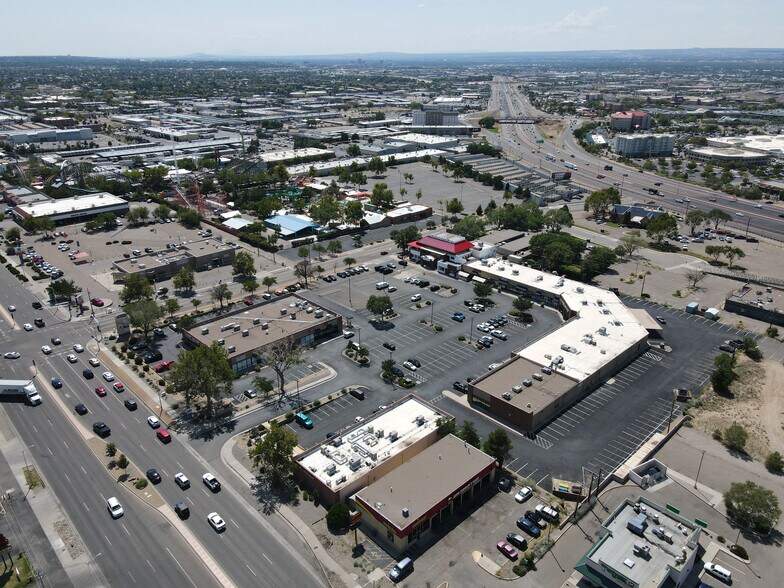 More Photos Of 6001 San Mateo Blvd NE, Albuquerque Unknown For Lease