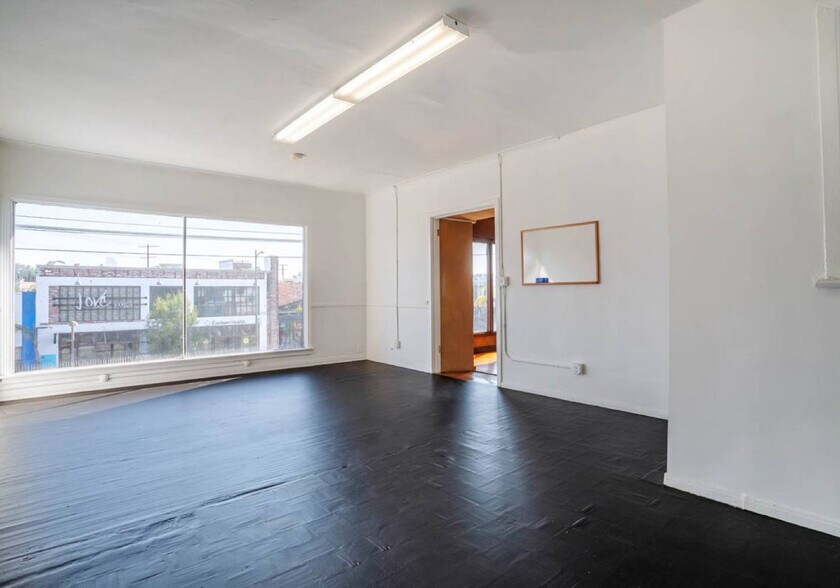 More Photos Of 2121 W Sunset Blvd, Los Angeles Storefront Retail Office For Lease
