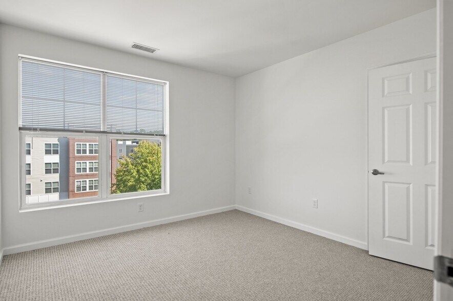 More Photos Of 2113 Ellsworth Blvd, Malta Multifamily For Sale