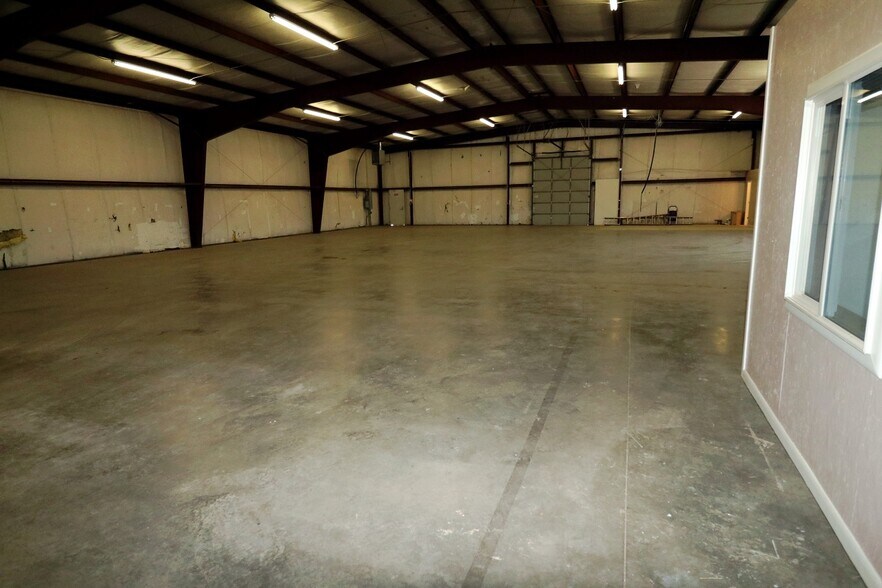 More Photos Of 2011 Industrial Rd, Cortez Manufacturing For Lease