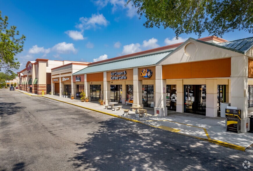 More Photos Of 1168-1258 Jacaranda Blvd, Venice Storefront For Lease