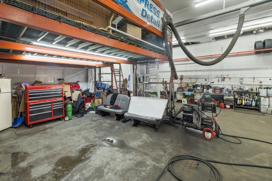 More Photos Of 120-140 US Highway 46, Little Ferry Auto Dealership For Lease