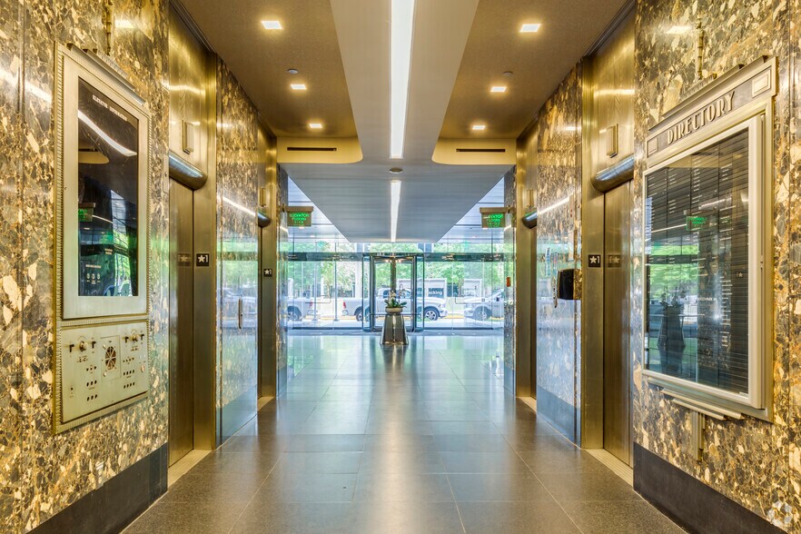 More Photos Of 204 N Robinson Ave, Oklahoma City Office Residential For Lease