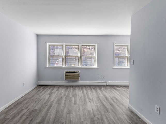 More Photos Of 191 Oak St, Bridgeport Apartments For Sale