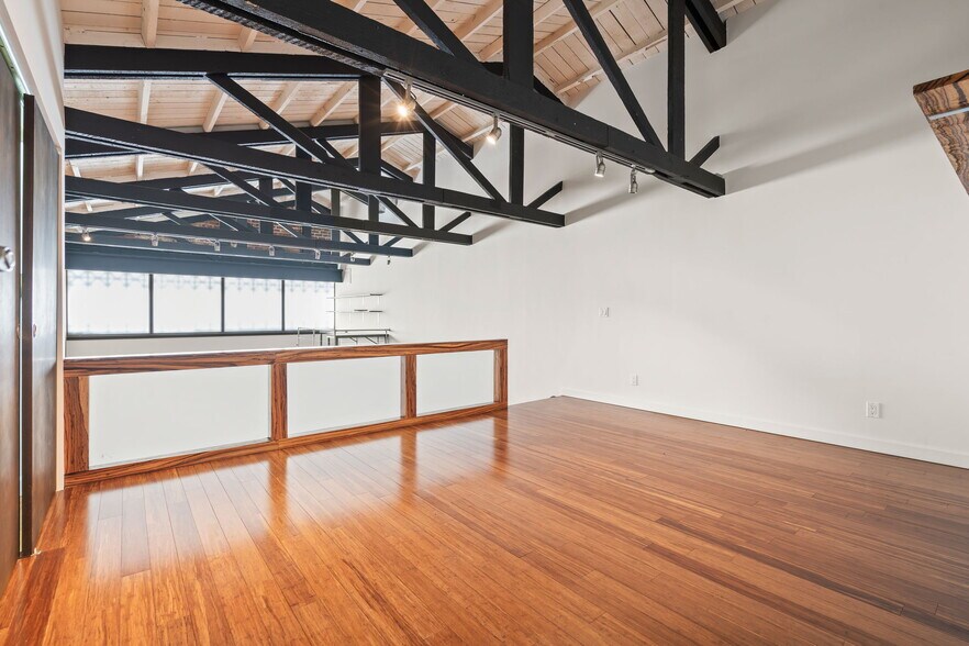 More Photos Of 865 Post St, San Francisco Storefront For Lease