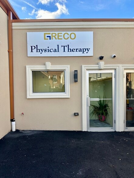 More Photos Of 351-357 Bloomfield Ave, Caldwell Storefront For Sale