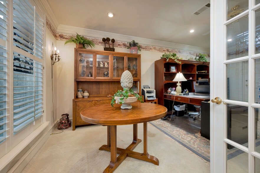 More Photos Of 504 N Euless Main St, Euless Carwash For Sale