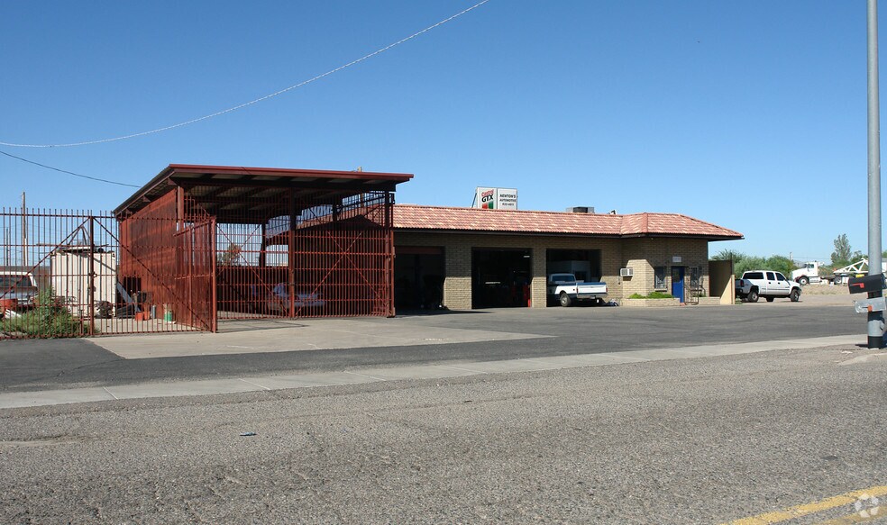 More Photos Of 11725 NW Grand Ave, El Mirage Auto Repair For Sale